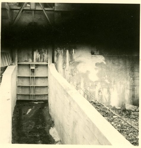 DocPictures/12-Vanne_barrage_lescun.jpg