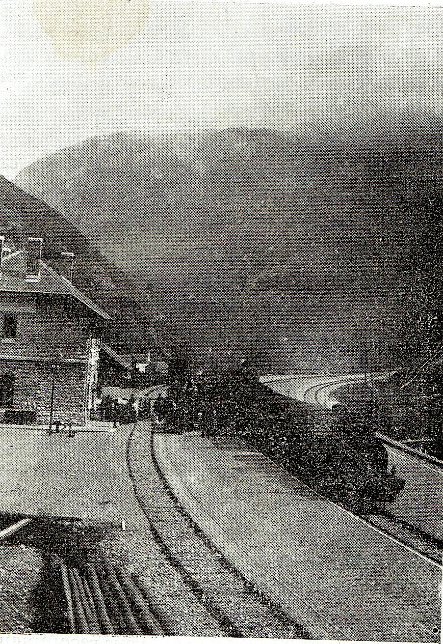 DocPictures/1er_train_de_pélerinage_à_Sarrance_mai_1914.jpg