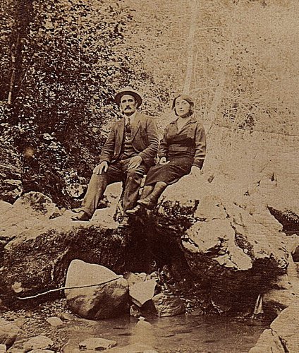 DocPictures/pierre_saffores_avec_collegue_bord_de_berthe.jpg